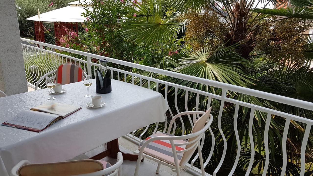 Schreng Apartments Malinska Εξωτερικό φωτογραφία