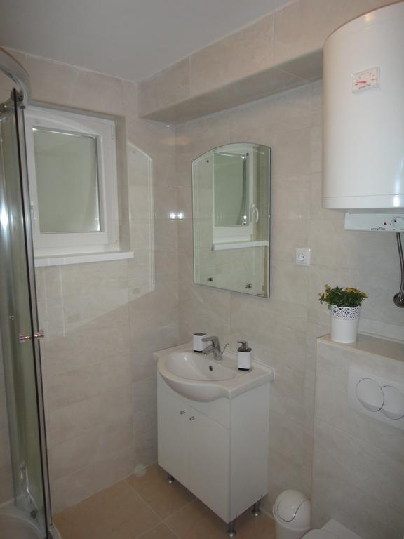 Schreng Apartments Malinska Εξωτερικό φωτογραφία