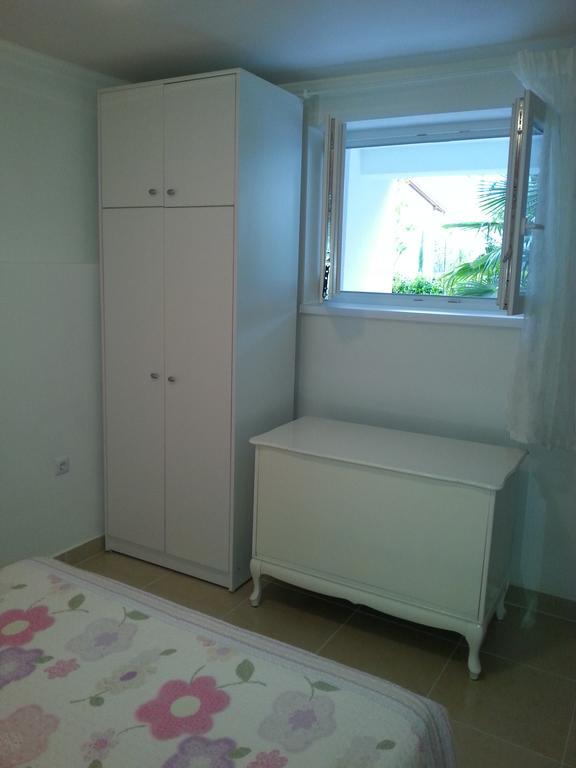 Schreng Apartments Malinska Εξωτερικό φωτογραφία